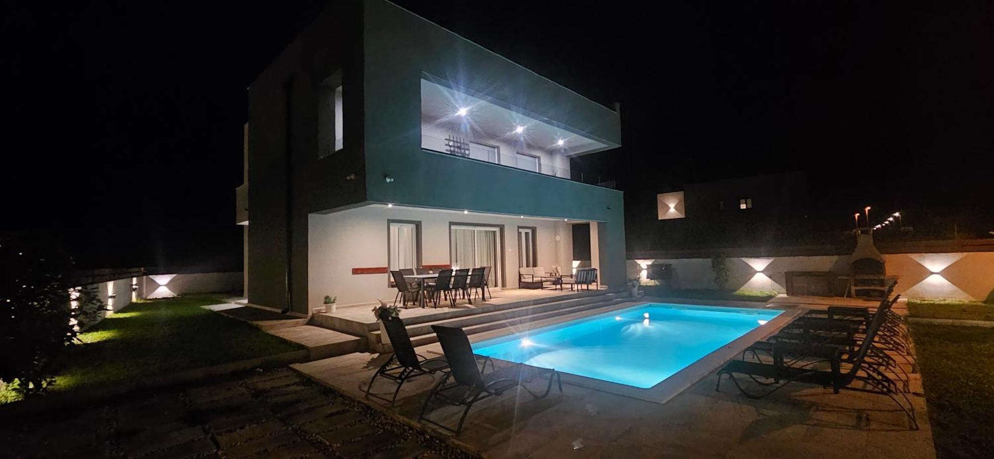 Villa Tia With Heated Pool & Jacuzzi Murvica  Exteriör bild