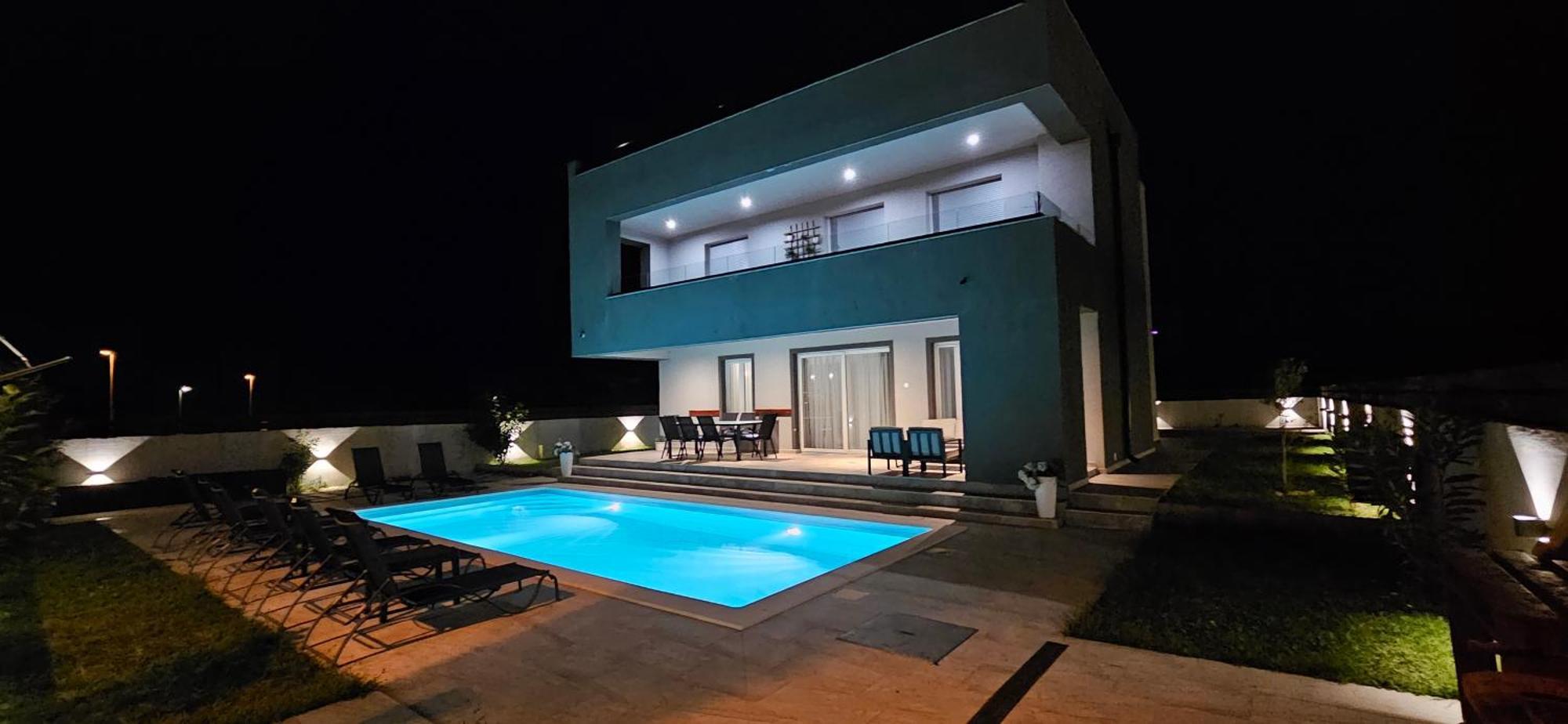 Villa Tia With Heated Pool & Jacuzzi Murvica  Exteriör bild
